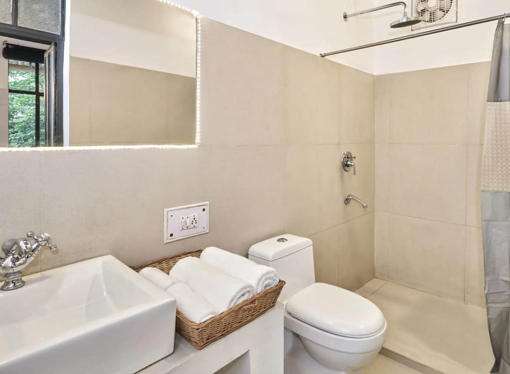 LetsBunk Poshtel & Suites - photo 7