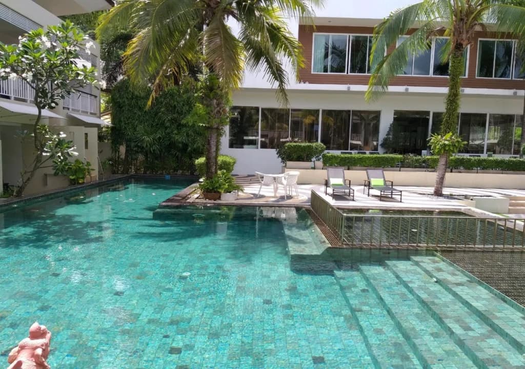 A2 Pool Resort - photo 20