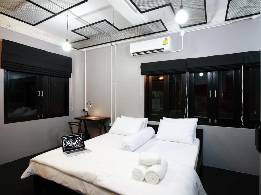 Meroom Hotel - photo 2