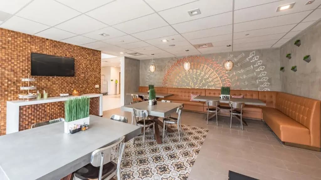 Lexen Hotel North Hollywood - photo 10