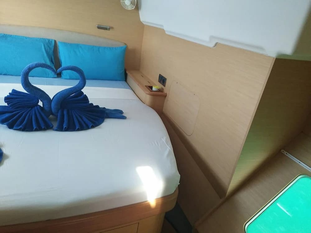 Discover Catamaran Phuket - LAGOON440 - photo 2
