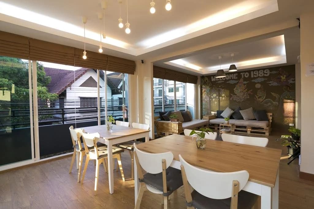 Small Space Cafe and Hostel - photo 9
