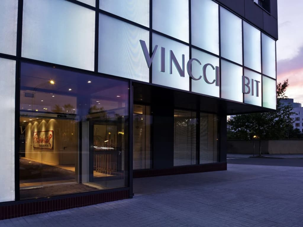 Vincci Bit - main photo