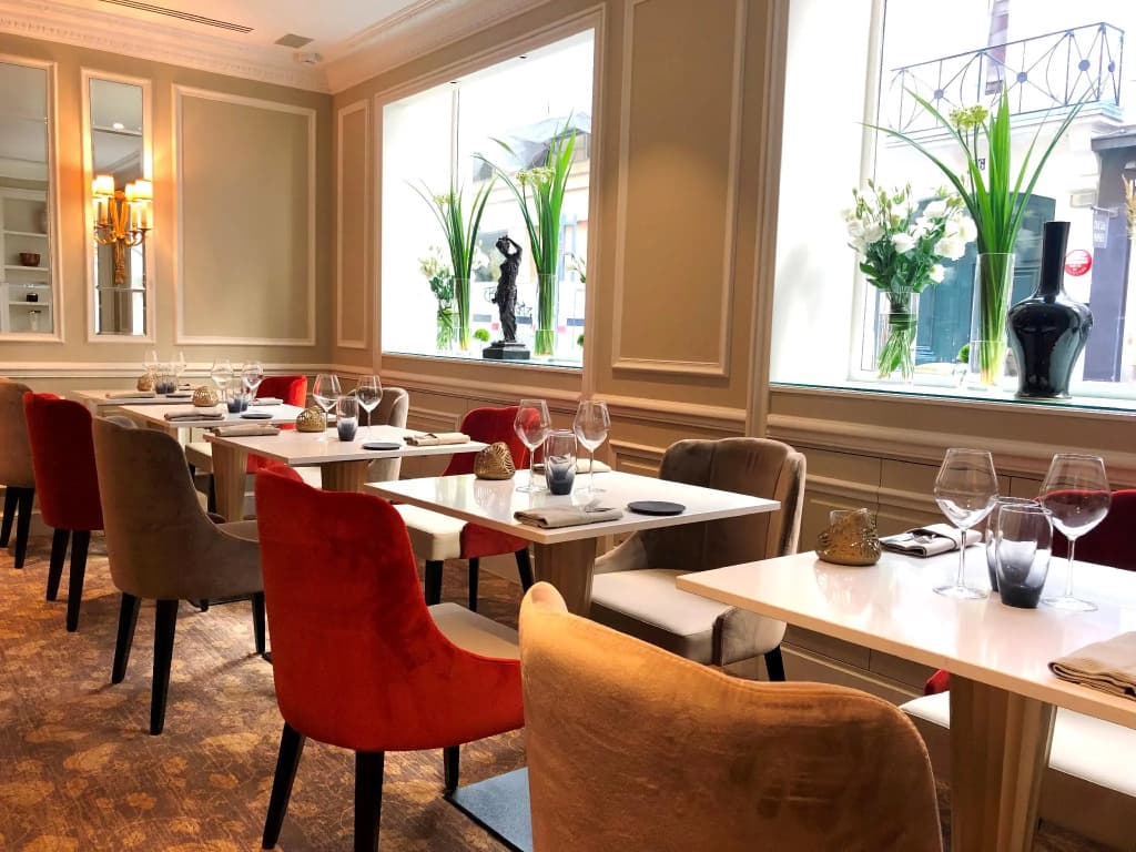 Hotel Westminster - photo 25