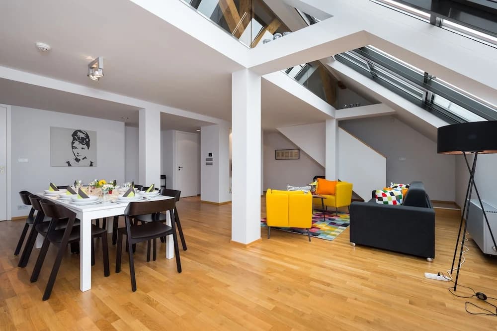 EMPIRENT Rose Apartments - photo 21