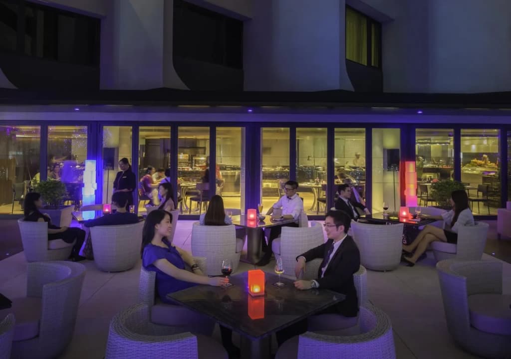Gateway Hotel - photo 20