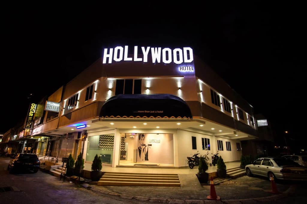 Hollywood Hotel - main photo