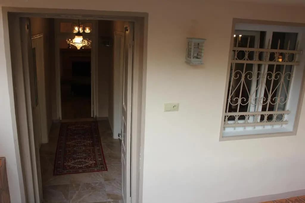 House with private garden - photo 9
