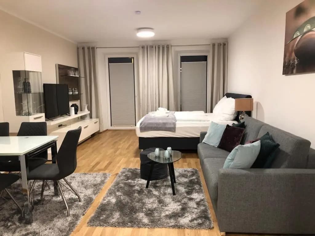 English Theater Apartment at Rathaus - photo 2