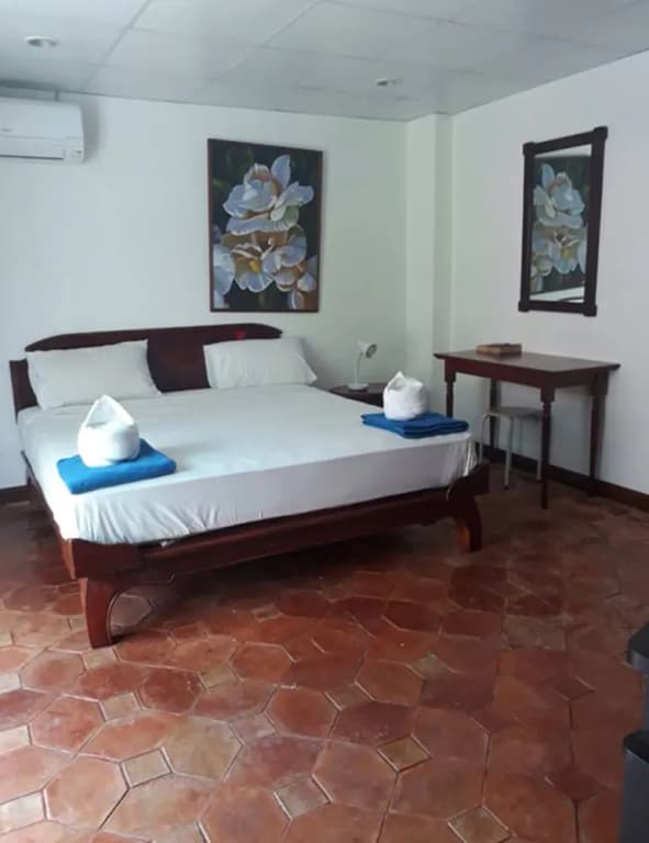 Blue Dolphin Phuket Patong - photo 2