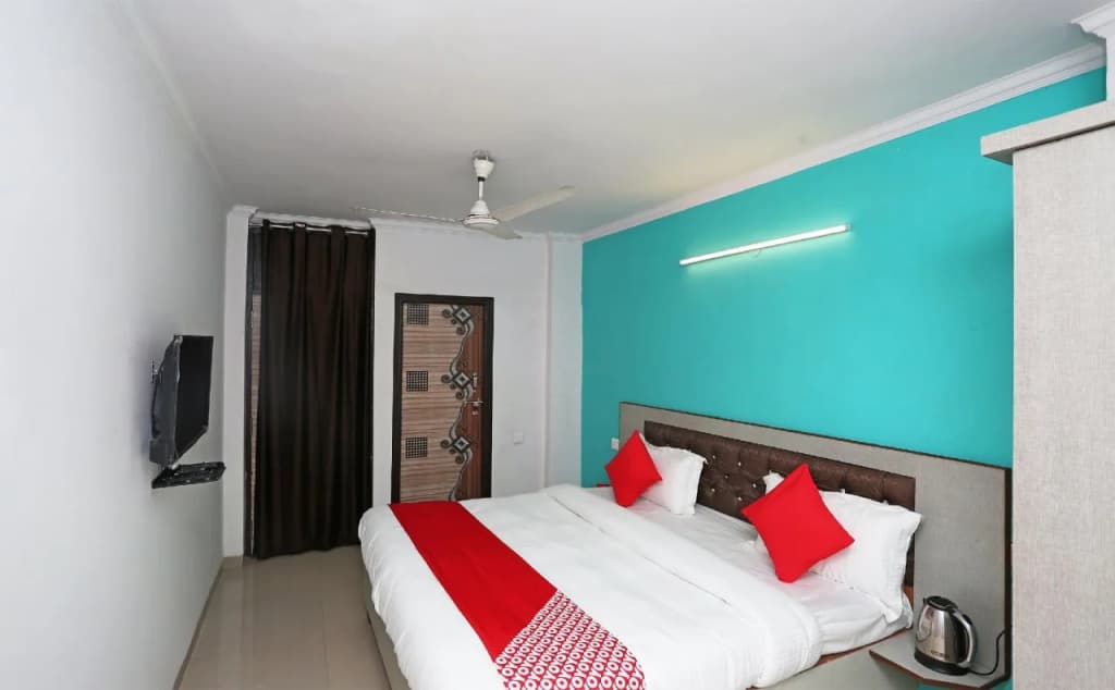 Acclaim By OYO Rooms - photo 5