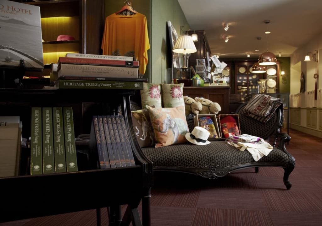 Eastern And Oriental Hotel - photo 12