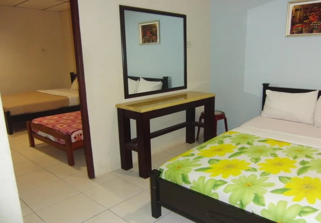GW Furama Apartment - photo 10