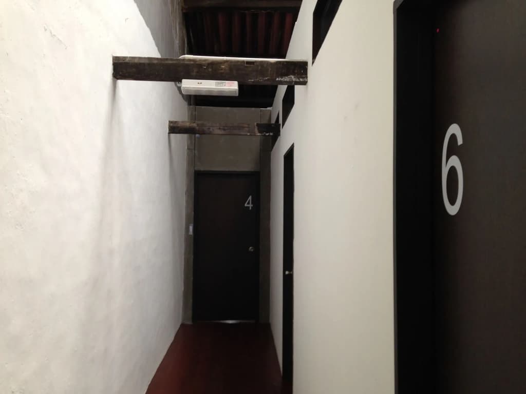 The Frame Guesthouse - Hostel - photo 14