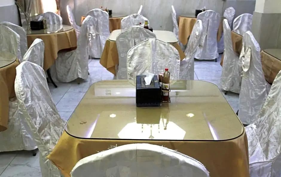 Al Ahrar Hotel - photo 9