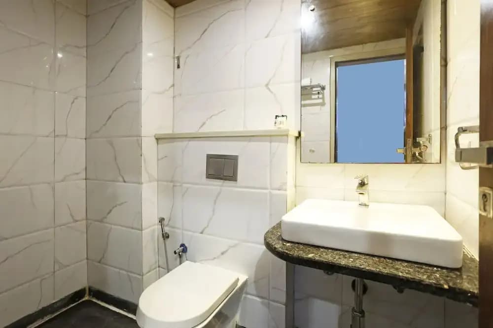 Collection O 8479 Hotel Ambience - photo 10