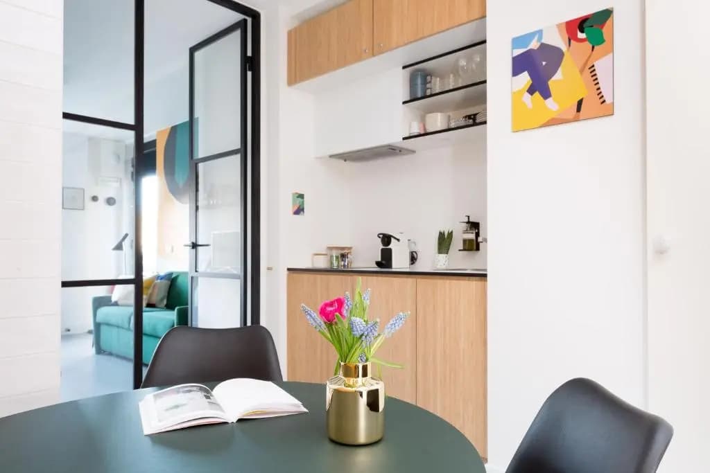 Kith & Kin Boutique Apartments - photo 4