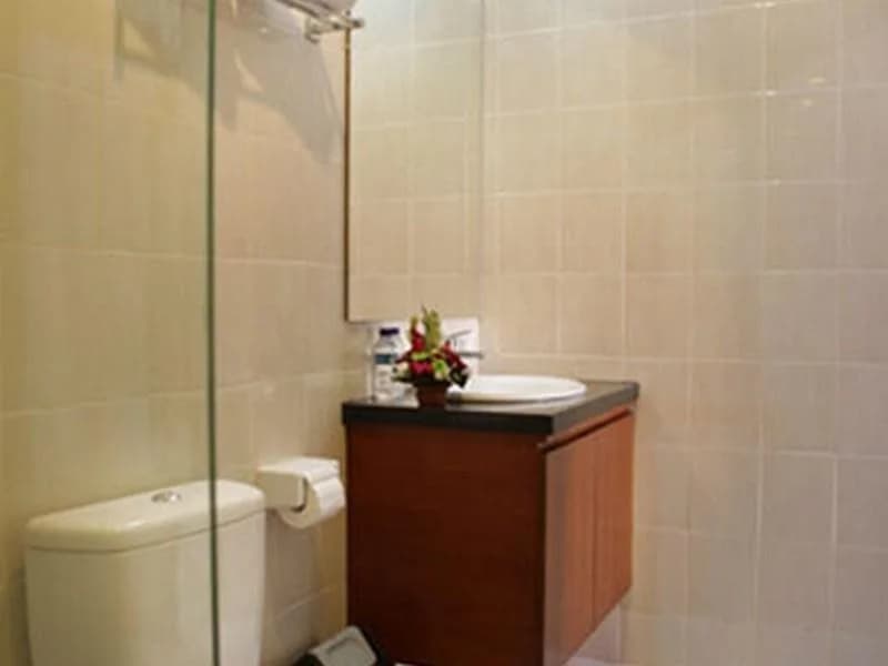 Puri Jayaraja Guest House - photo 5