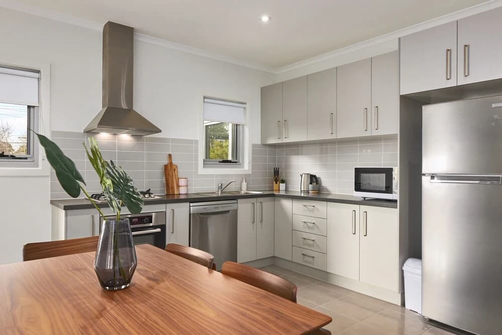 Cute, Homey Apartment In Chadstone - photo 6
