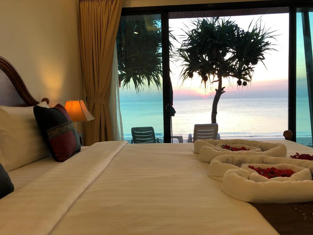 Lanta Seafront Resort - photo 2