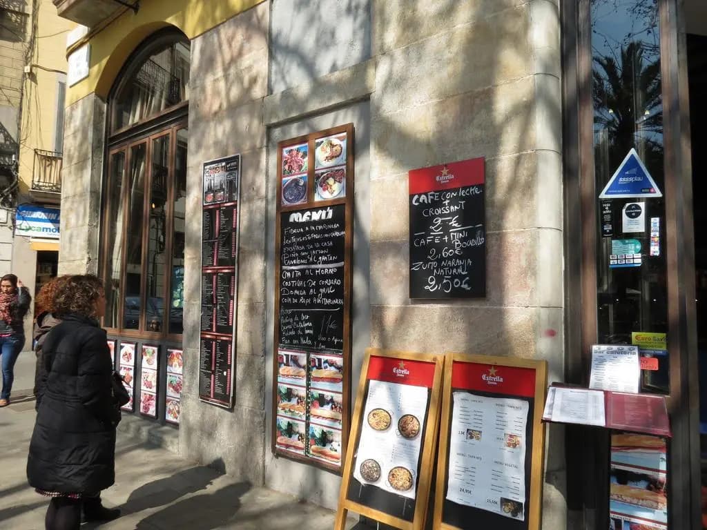 Hostal Nou Raval - main photo