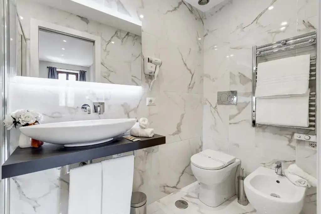 Trevi Private Suites - photo 7