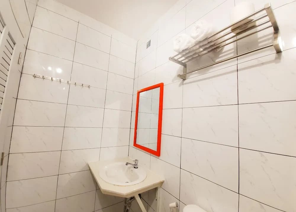 Town House SG - photo 8