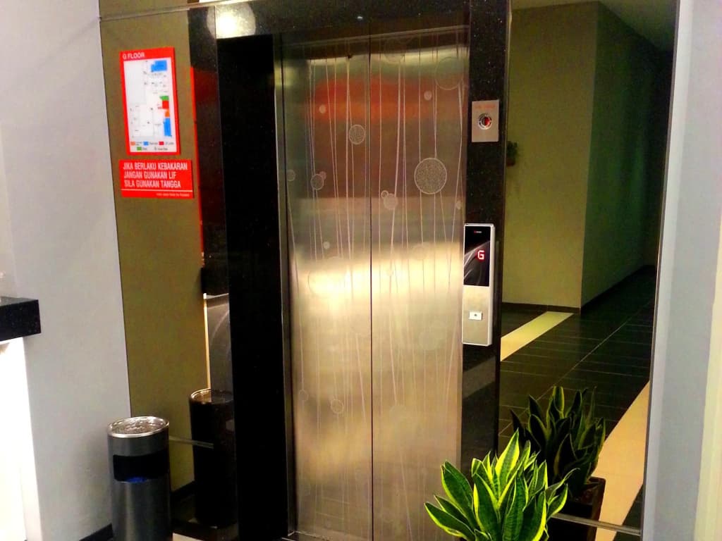 Hotel Golden View Nilai - photo 9