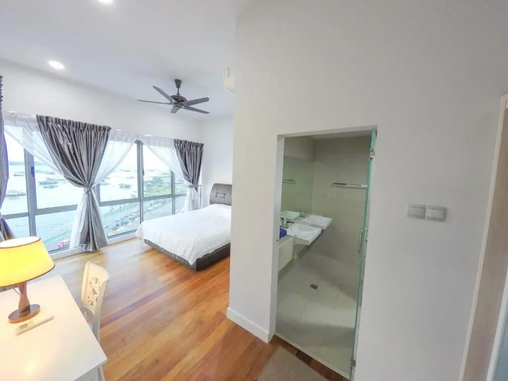 Luxury Condominium @ Loft - photo 2