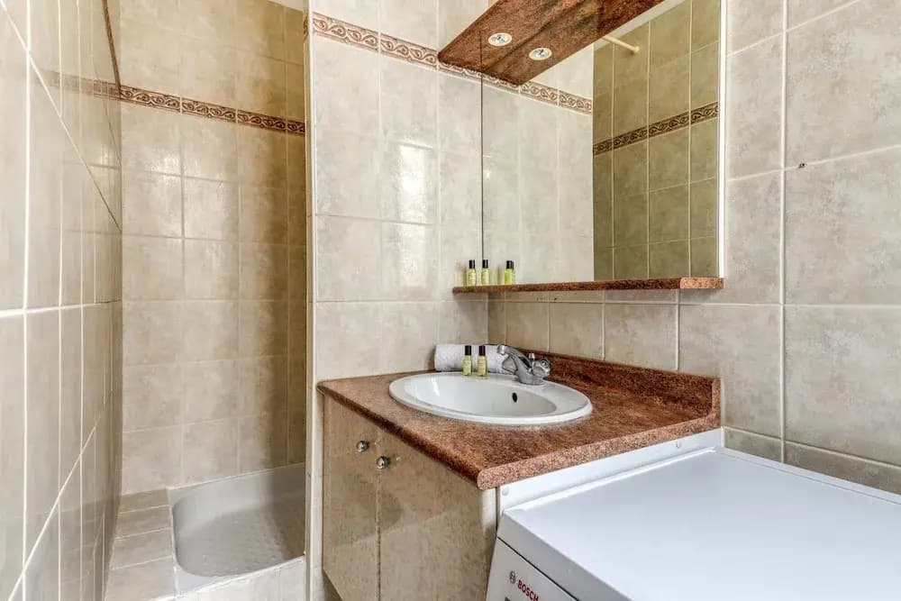 Bright and Homely Apartment in Batignolles - photo 7