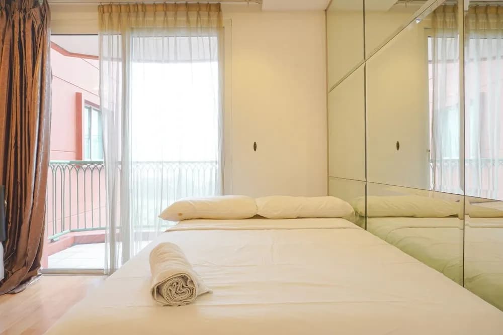 Spacious And Homey 2Br At Nuasa Hijau Pondok Indah Apartment - photo 4
