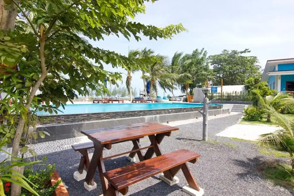 Breeze Bay Villa - main photo