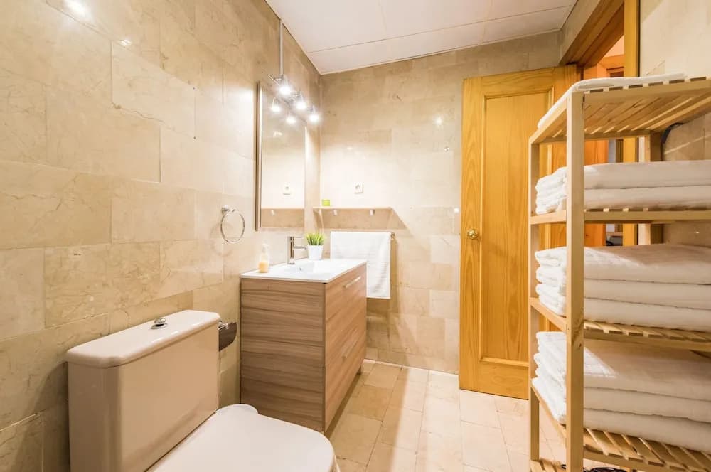 Apartment Sol Gran Via - photo 9