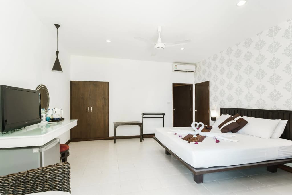 Samui Pier Beach Front Resort - photo 4