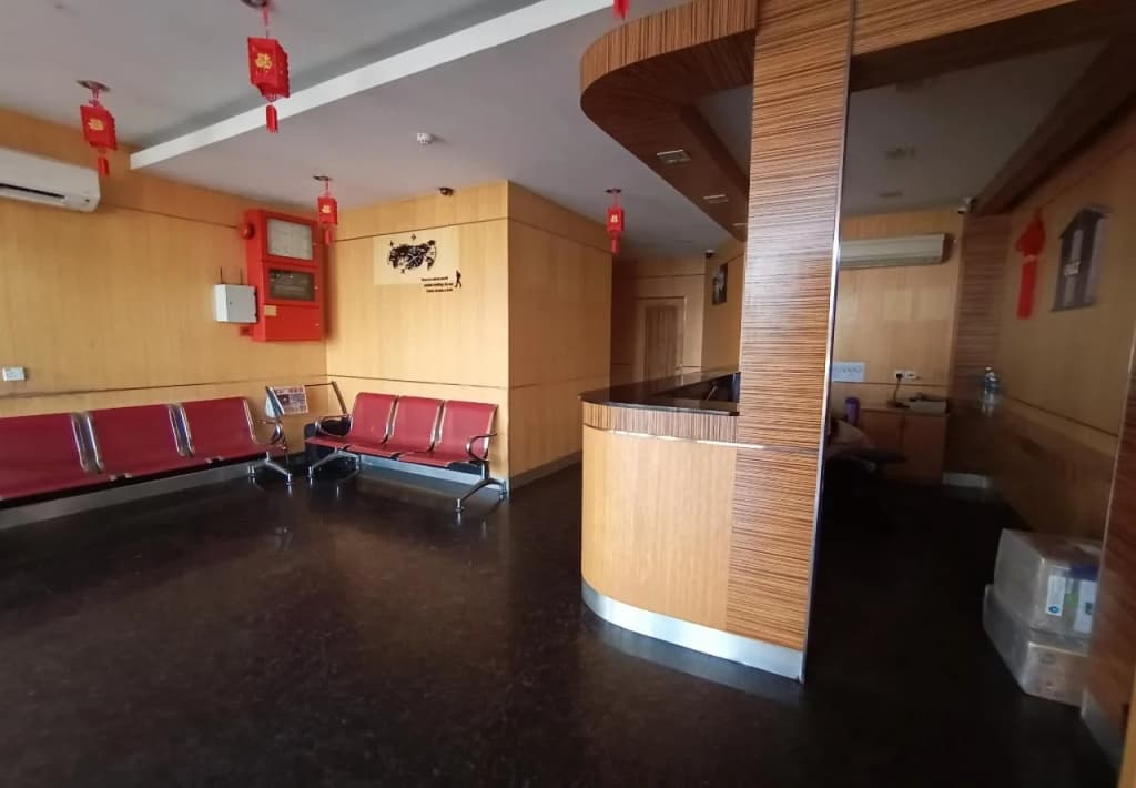 Houz Inn - photo 10