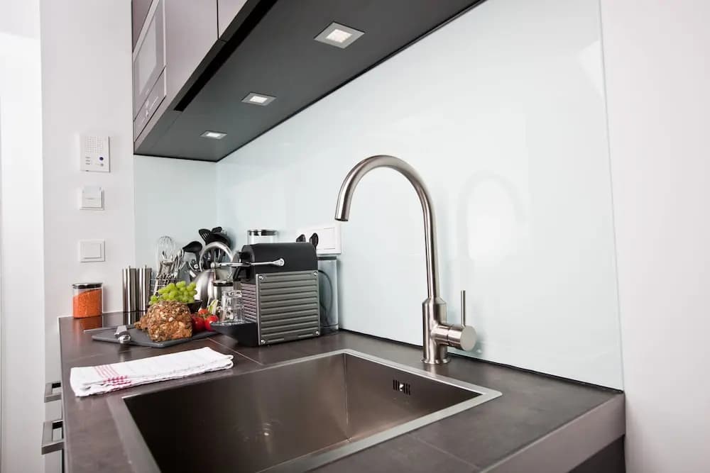 GOODMAN'S LIVING GmbH - photo 12
