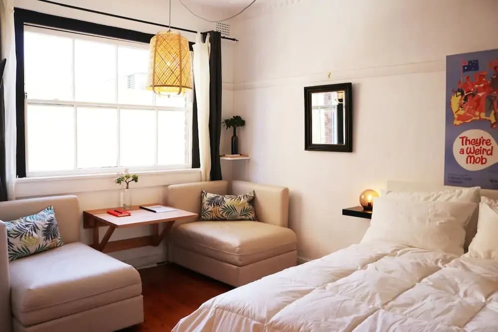 Studio Flat with Shared Rooftop Terrace - photo 4
