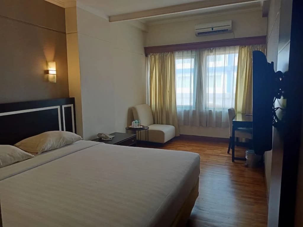 Hotel Mega Cikini - photo 6