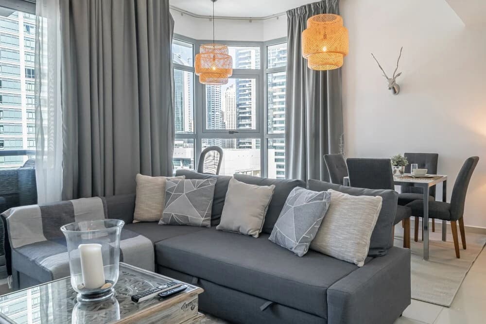 Luton Vacation Homes - Marina Residence - photo 2