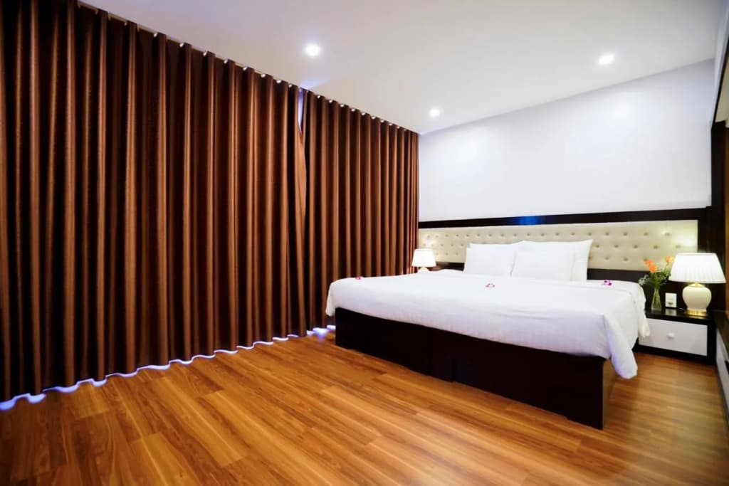 Merit Halong Hotel - photo 3