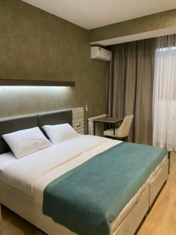Round Garden Hotel - photo 6