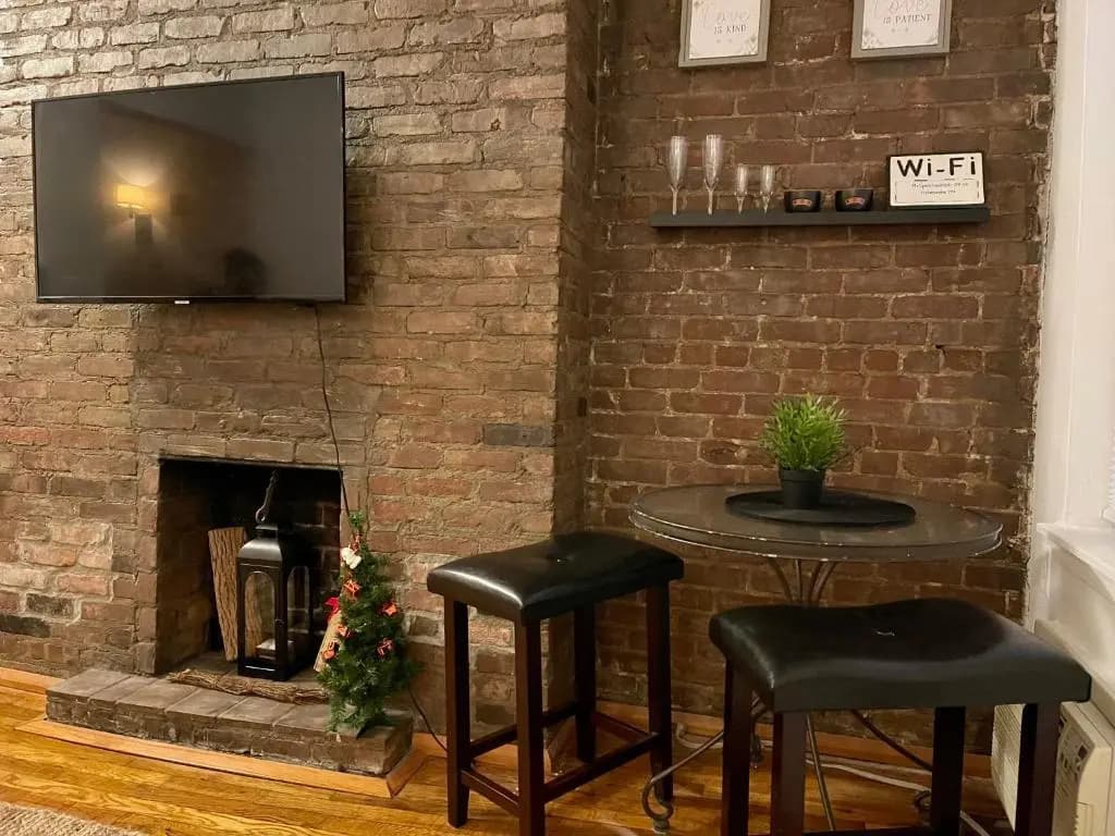 Cozy Entire Apartment in Upper East - photo 8