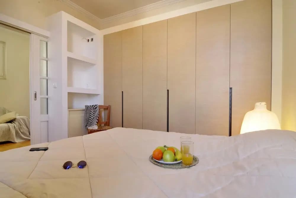 Historic Plaka Apartments - photo 4
