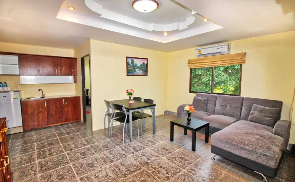 Phratamnak Inn - photo 12
