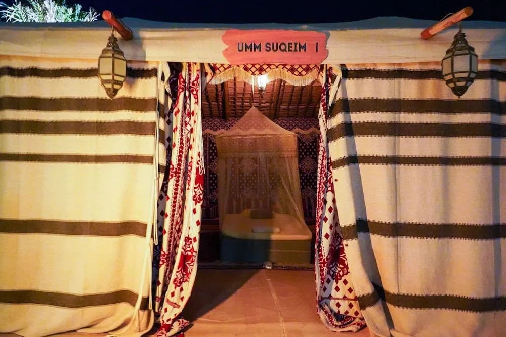 Al Khayma Camp "Elite Glamping & Dining in Experience" - photo 5