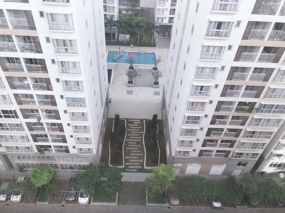Modern Apartment in Scenic Valley Phu My Hung D7 - main photo