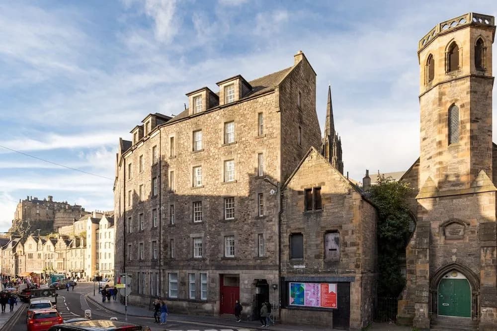 Silver Lining - Grassmarket Apartments - photo 11