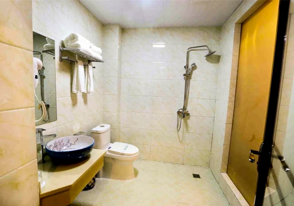 Nuka Beach Inn - photo 4