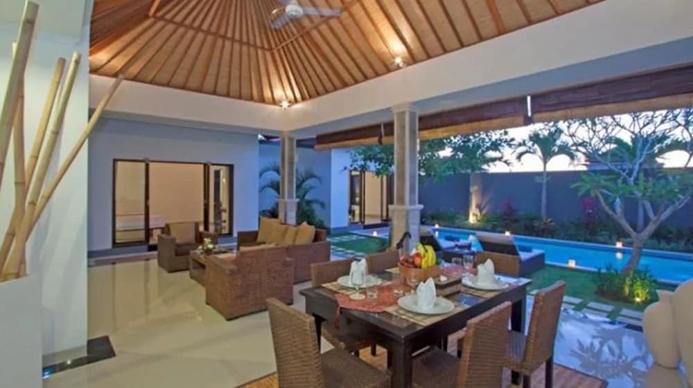 Villa Biru - photo 23