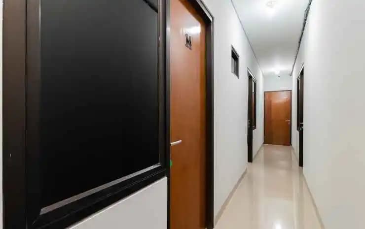 Urbanview Hotel Pasar Baru Jakarta by RedDoorz - photo 7